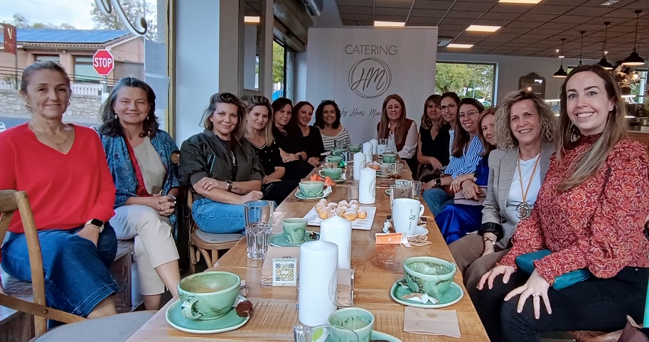 Encuentro de Empresarias Aseyacovi: Hermanas Manzano, tradición, formación y visión de futuro